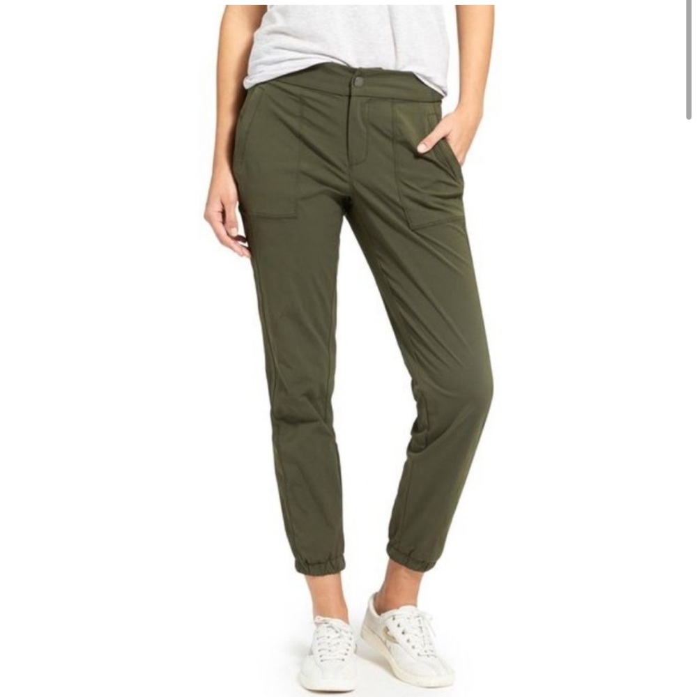 Athleta Trekkie Jogger 2.0 Green size 14